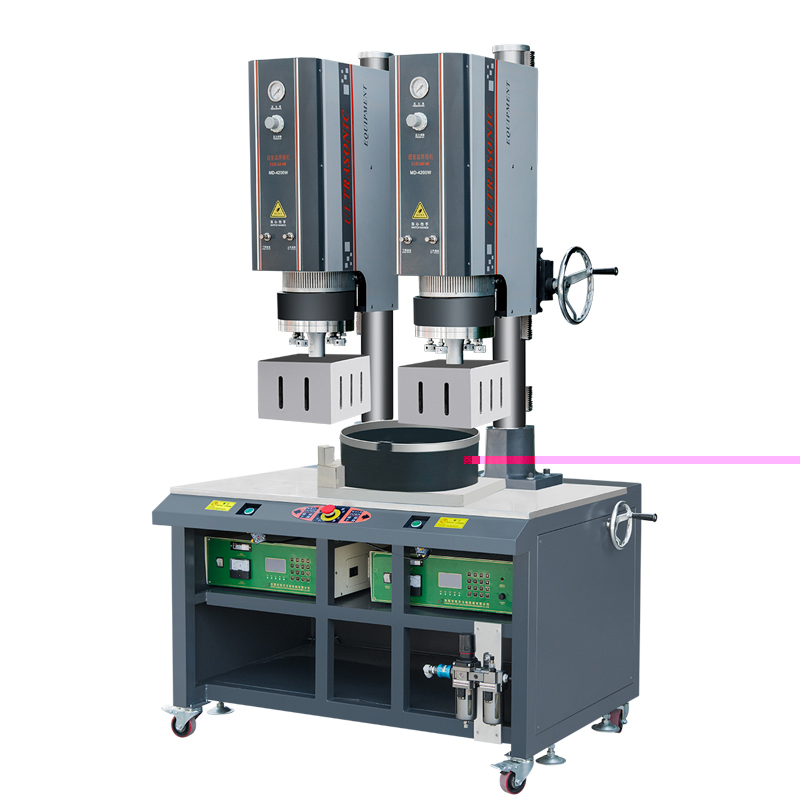 双头超声波焊接机